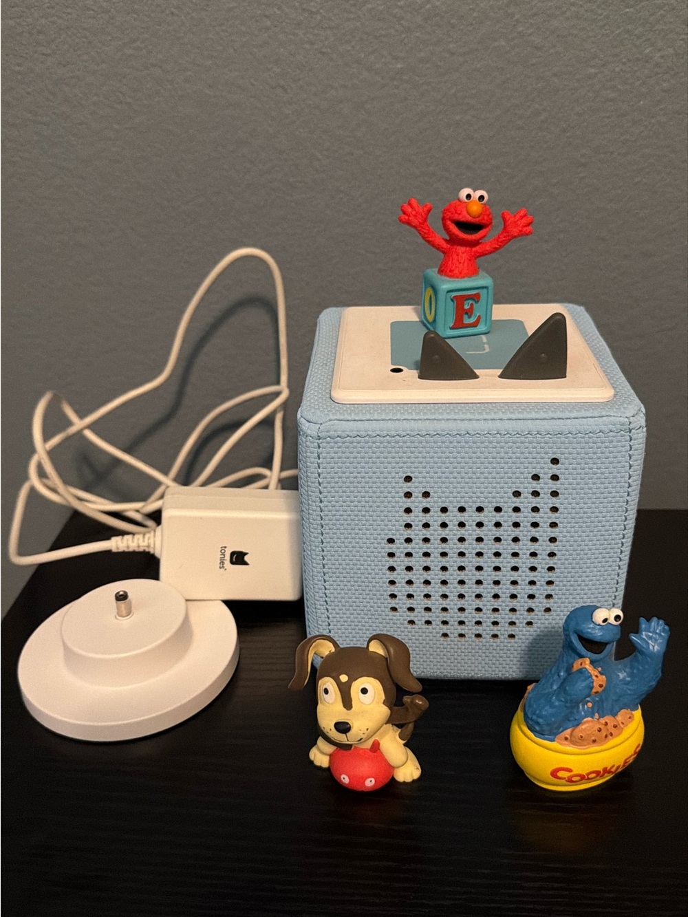 Blue Kids Toniebox Story Speaker with 3 Tonies